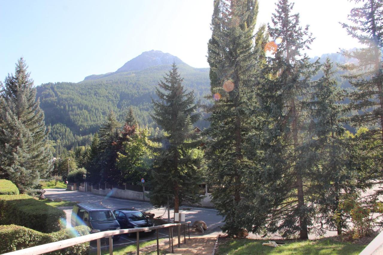 Appartement Idealement Situe Saint-Chaffrey Exterior foto